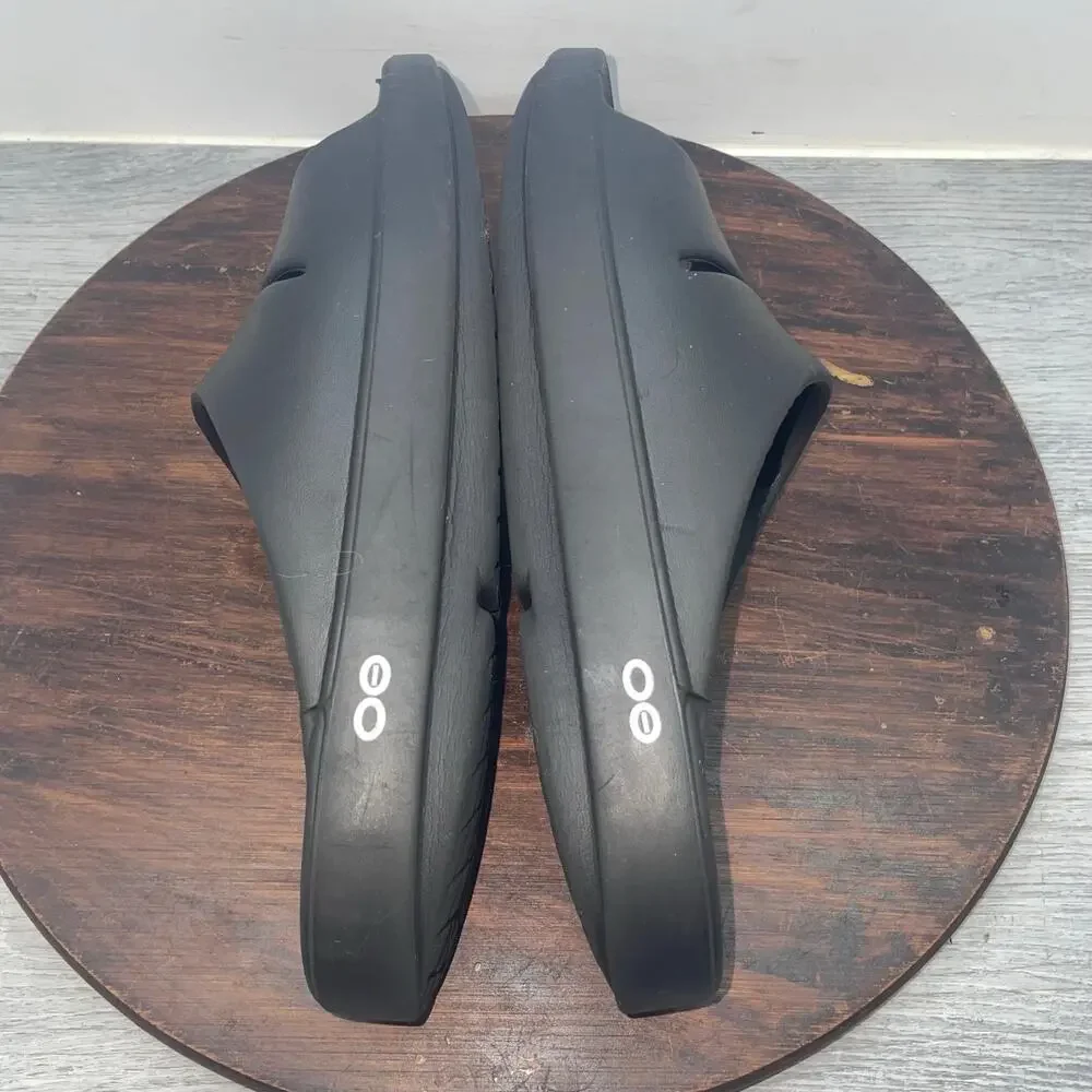 Oofos Ooahh Sandals Men’s 7 Women’s 9 Black Recovery Slip On Comfort Slides